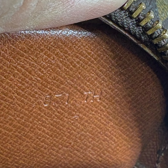 Louis Vuitton Marly Crossbody Bag - Picture 10 of 11